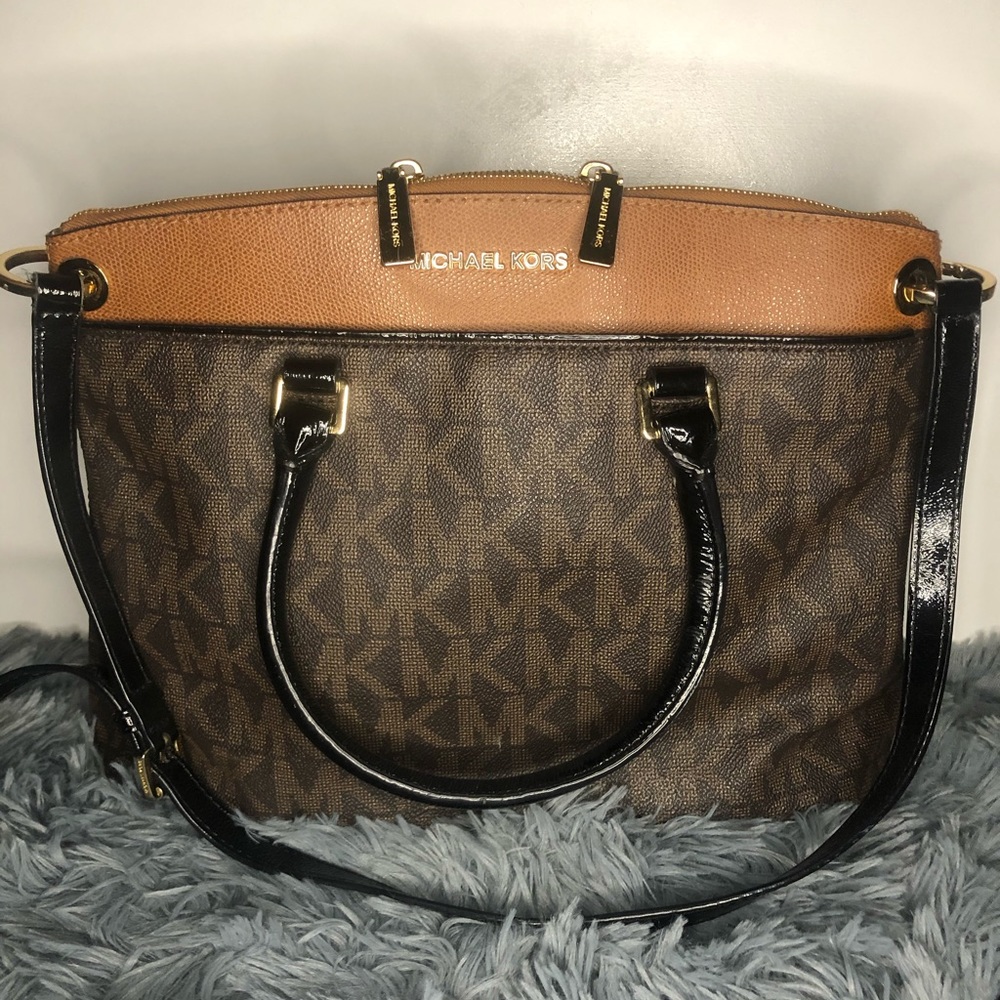 Michael Kors handbag/shoulder bag